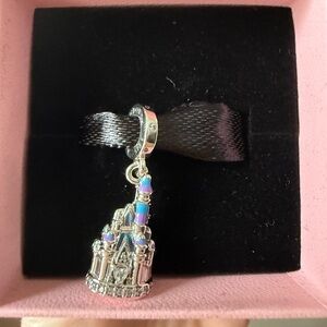 Disney Parks Exclusive Pandora Magic Kingdom Cinderella Castle Dangle Charm NIB